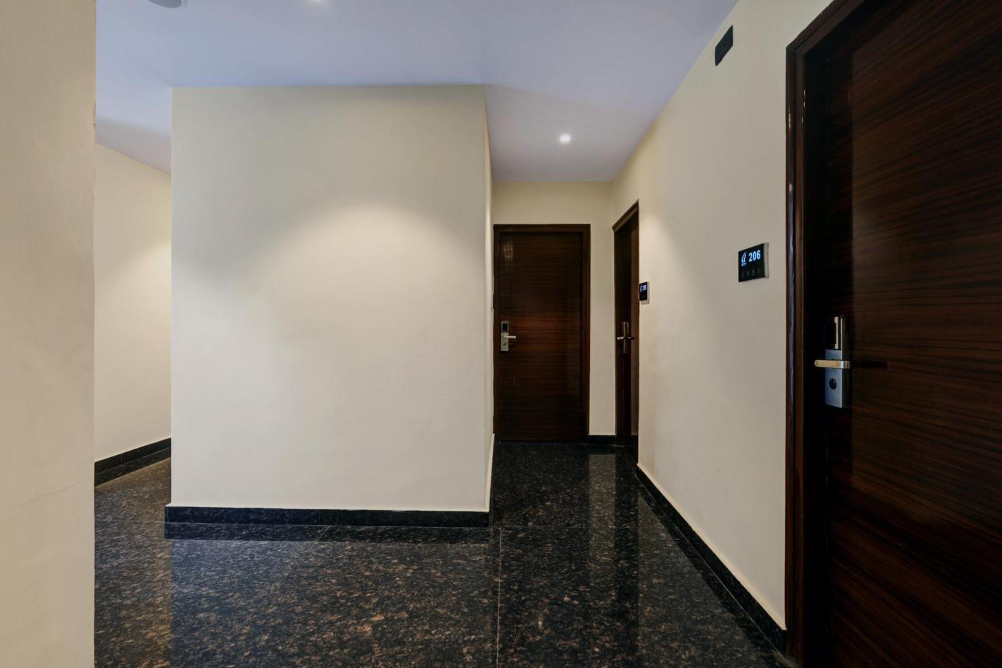 Astra Hotels & Suites - Koramangala Bangalore Luaran gambar